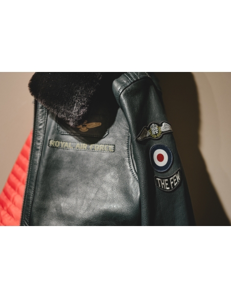 CAZADORA PETER McQueen PIEL VINTAGE BLAC