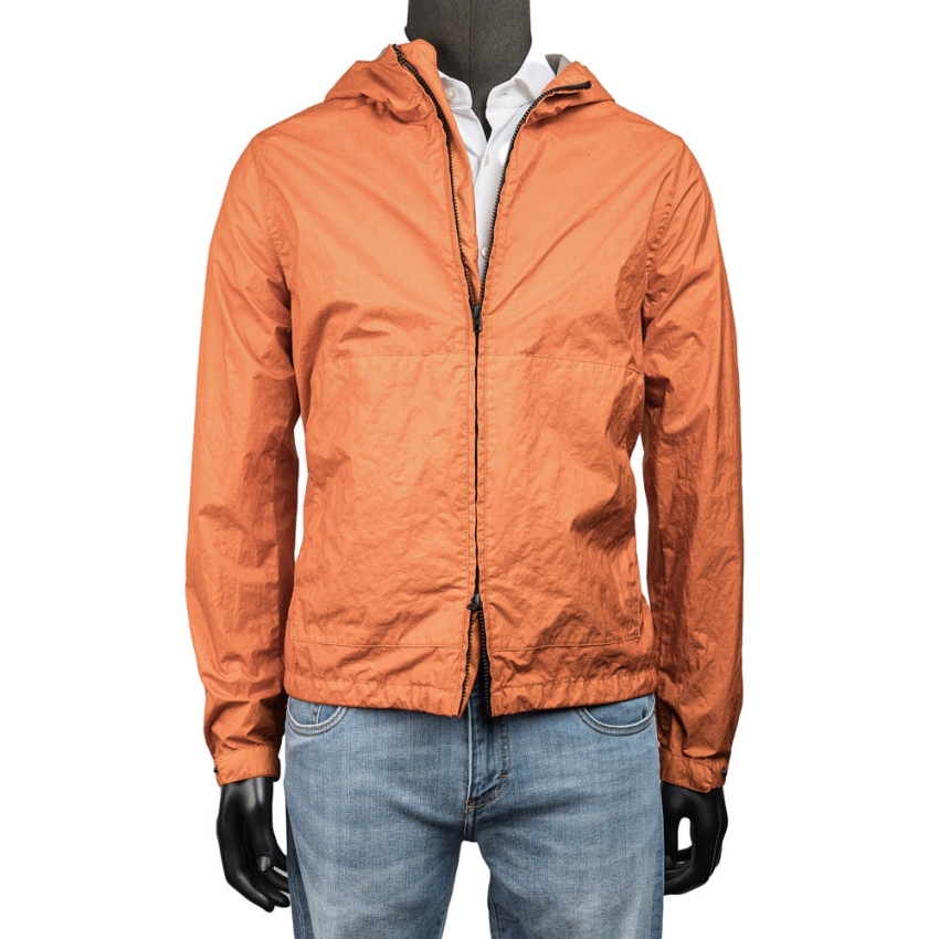 CAZADORA CAPUCHA TIPO NAUTICO IMPERMEABL