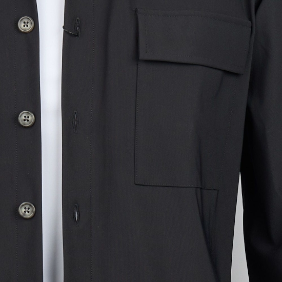 SOBRECAMISA TECNICA  CON BOLSILLOS VYV BLACKCAPE 2